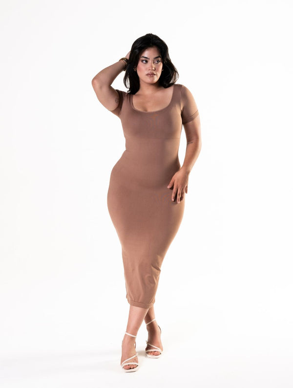 Kısa Kollu Bodycon Shapewear Midi Yırtmaçlı Elbise