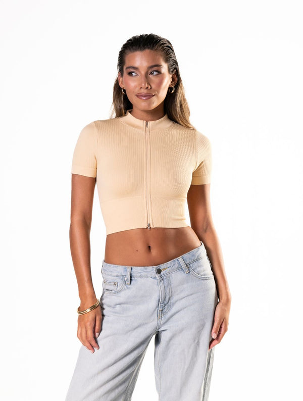 Dikişsiz Fitilli Fermuarlı Önü Kısa Kollu Crop Top